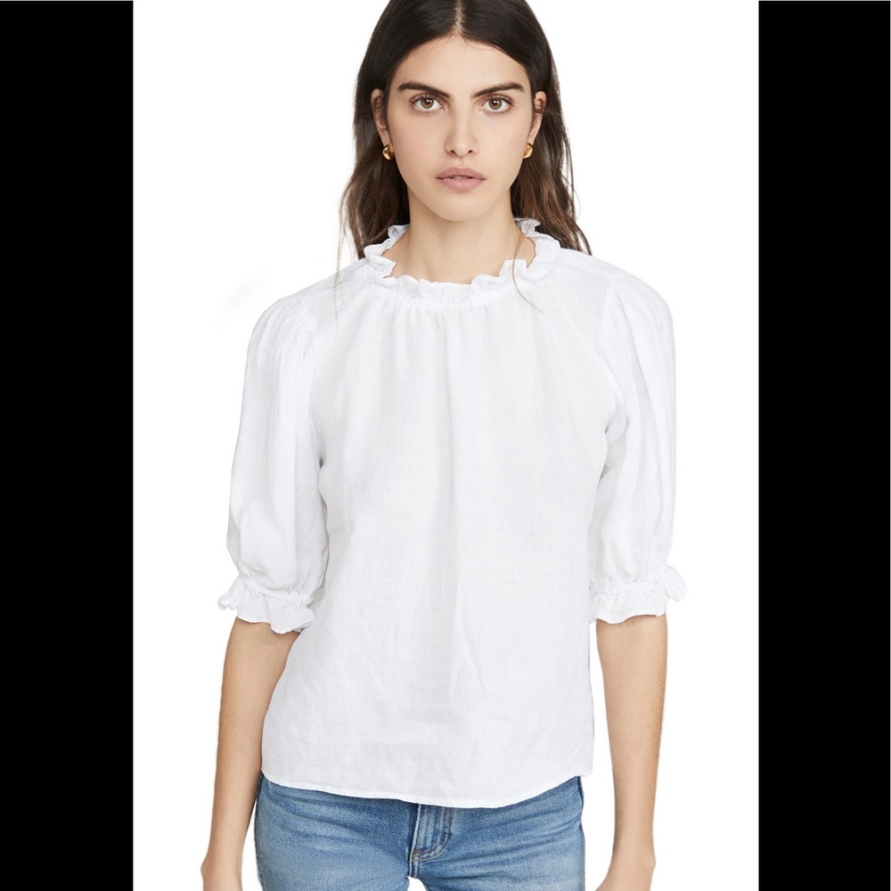 NWT Velvet by Graham & Spencer Rosabel Top, white, M